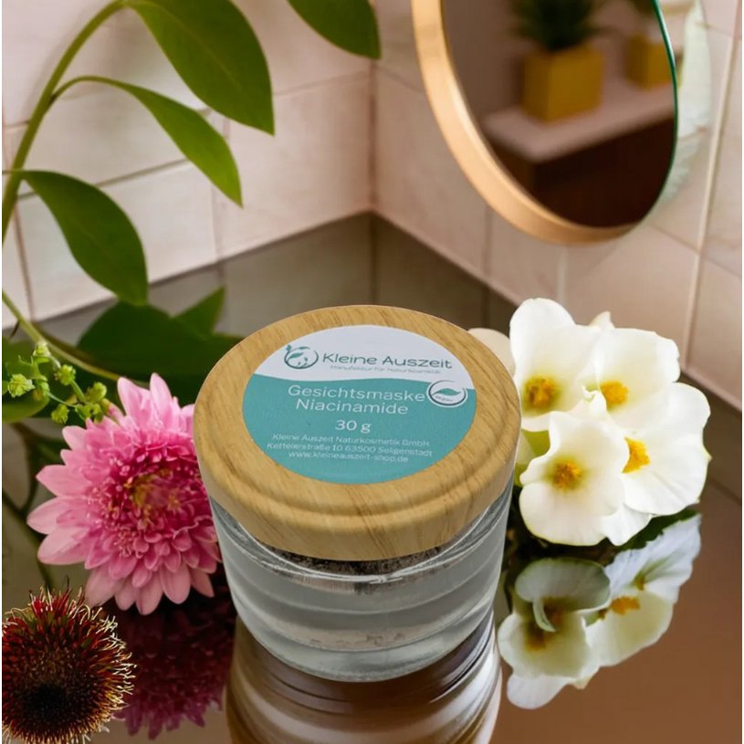 Face mask niacinamide - refined the pores, strengthens the skin barrier, for a radiant complexion