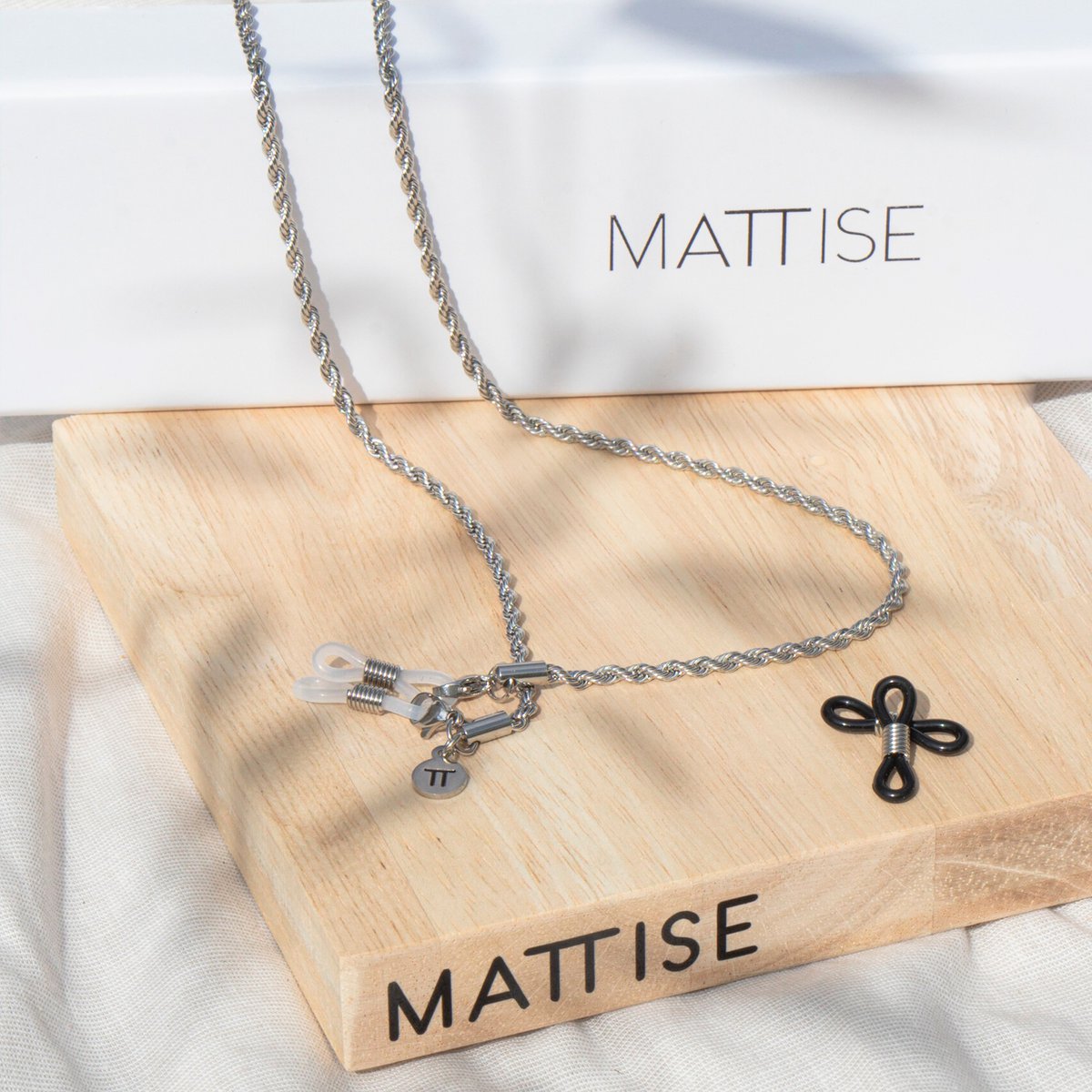 Glasses Cord Woven Silver — 100% Stainless Steel & Unisex Eyewear Cords for Women and Men — Glasses Chain with Extra Loops — Brillenkoord Brillenband Brillenkette Cordon de Lunettes Cordón Para Gafas