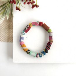 Kantha Dot Dash Armband
