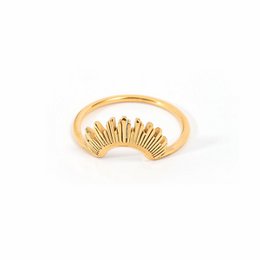 Lucy - Geometrischer Sun Ray Ring
