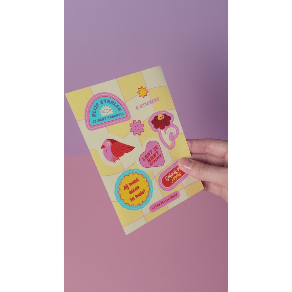 Stickervel ‘Liefde om te Plakken’ – Geel