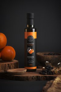 Mit frischer Mandarine aromatisiertes Olivenöl