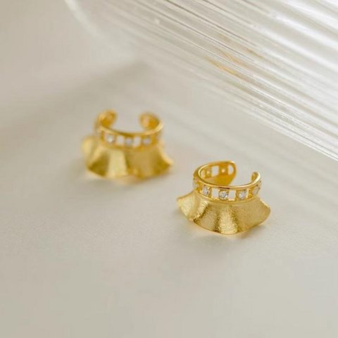 Unique Skirt Design Ear cuff - One piece
