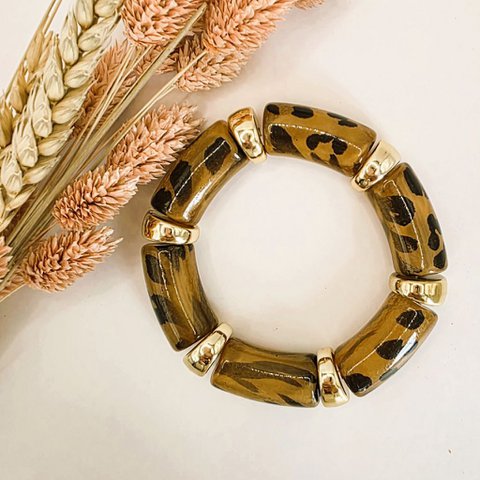 Resin armband leopard
