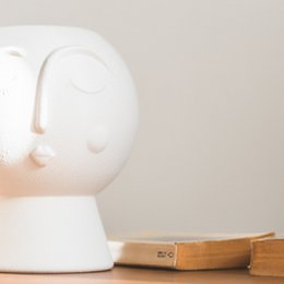 Maria Vase