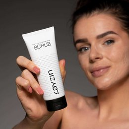 Scrub viso esfoliante morbido (regalo gratuito)