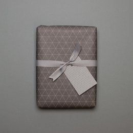 Brown wrapping paper triangles - double -sided wrapping paper for men, sustainable wrapping paper noble