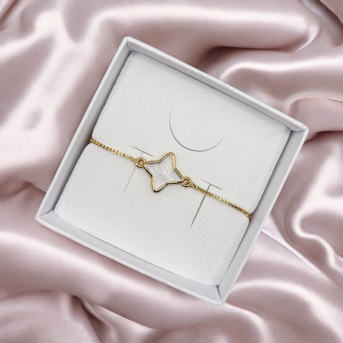 VELIA – Armband mit vergoldetem Stern
