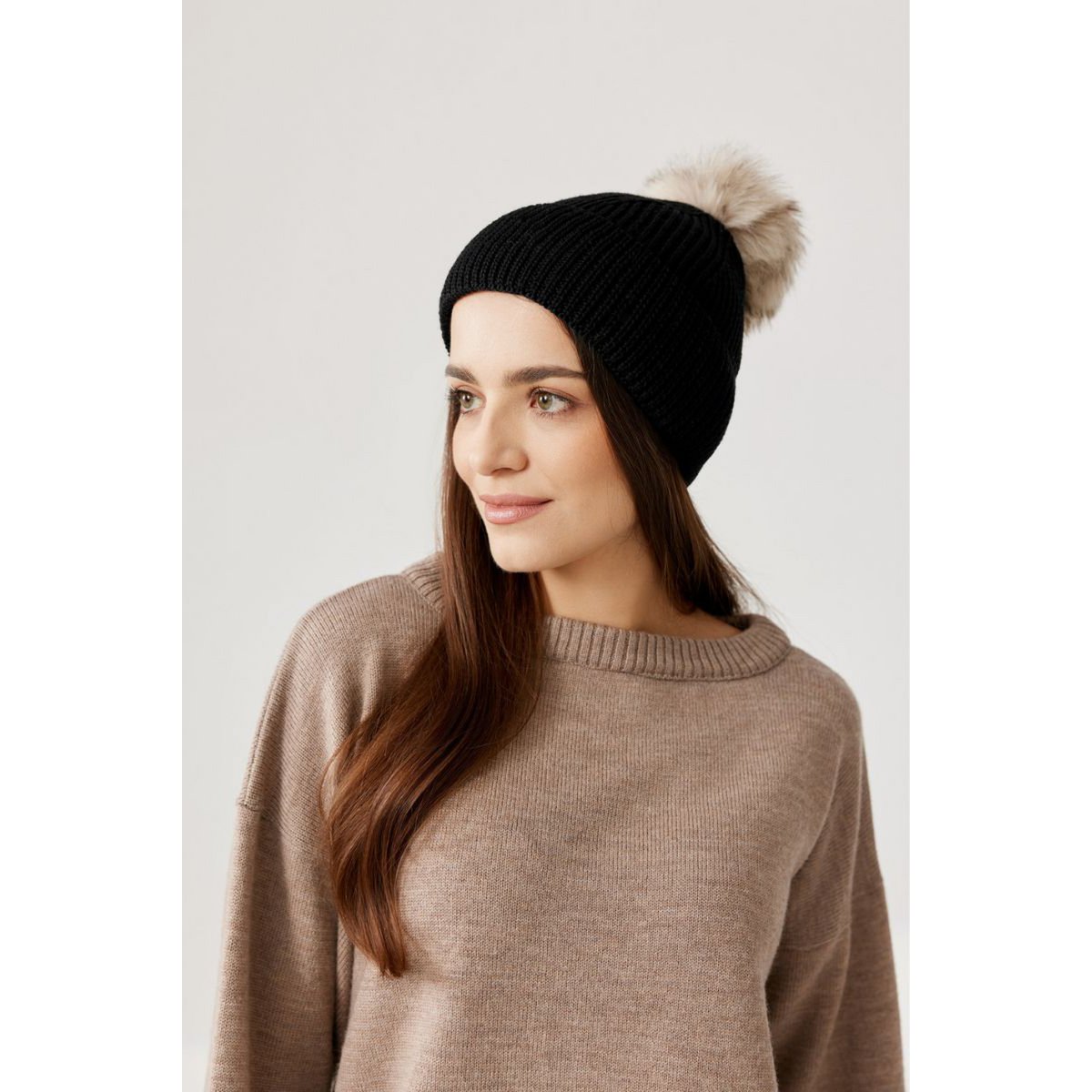 Bonnet OLLO – 100% laine mérinos – noir [B2B]