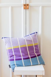 Alvin-Kissen Lila, weicher Jacquard-Baumwollstrick