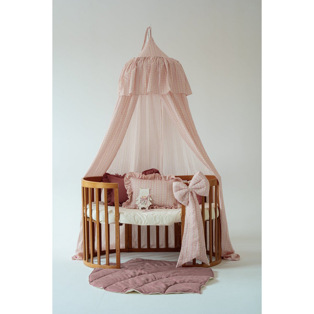 Nursery muslin canopy with ruffle "Vintage style"