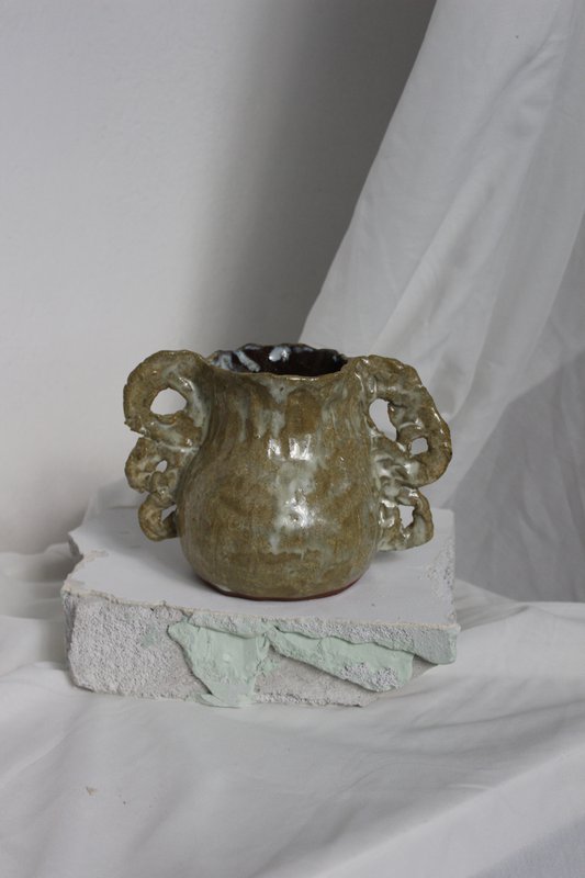 Vaso in ceramica verde unico fatto a mano