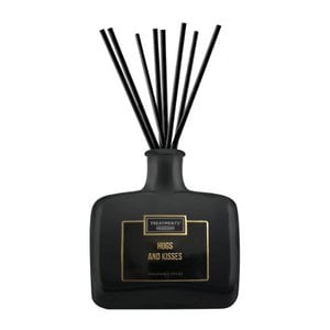 Treatments® - TFQ07 - Fragrance sticks - Hugs and Kisses - 200 ML