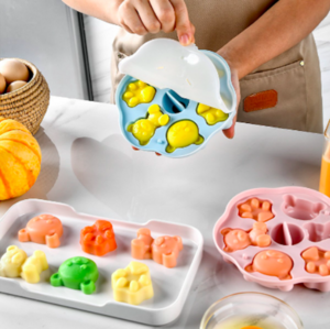 Ice cube mold - bear blue