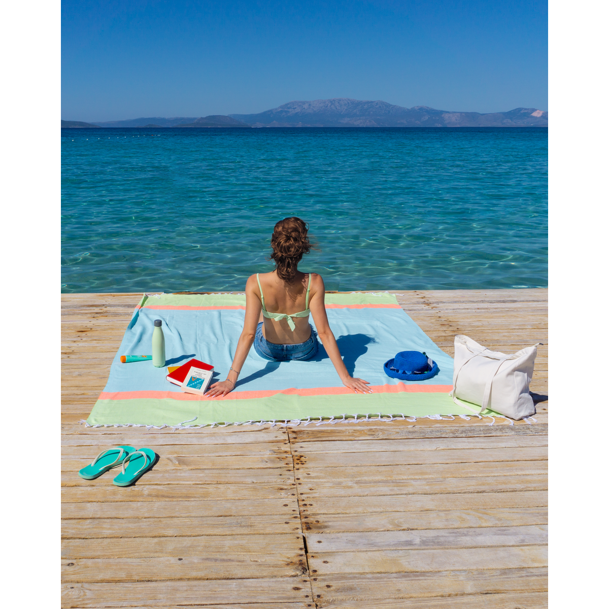 TOWEL TO GO NEON XXL Recycled Cotton Beach Towel 200x200 cm | Quick Dry | Green / Blue | with Gift Box