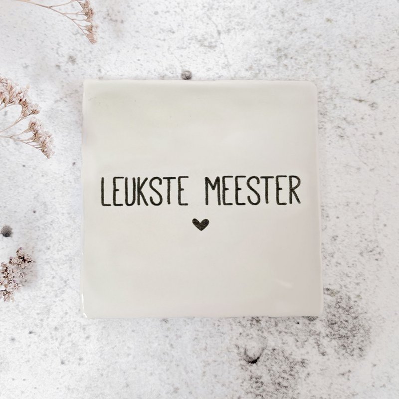 Tile Nicest Master