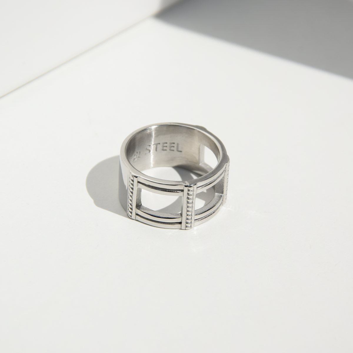 Ring WARRIOR
