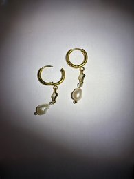Quatrefoil Pearl Huggie Earrings