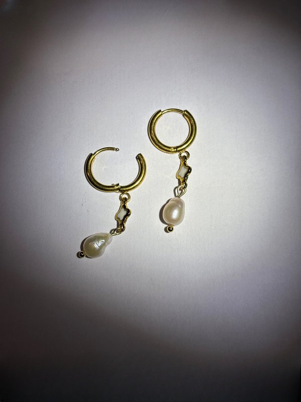 Quatrefoil Pearl Huggie Earrings