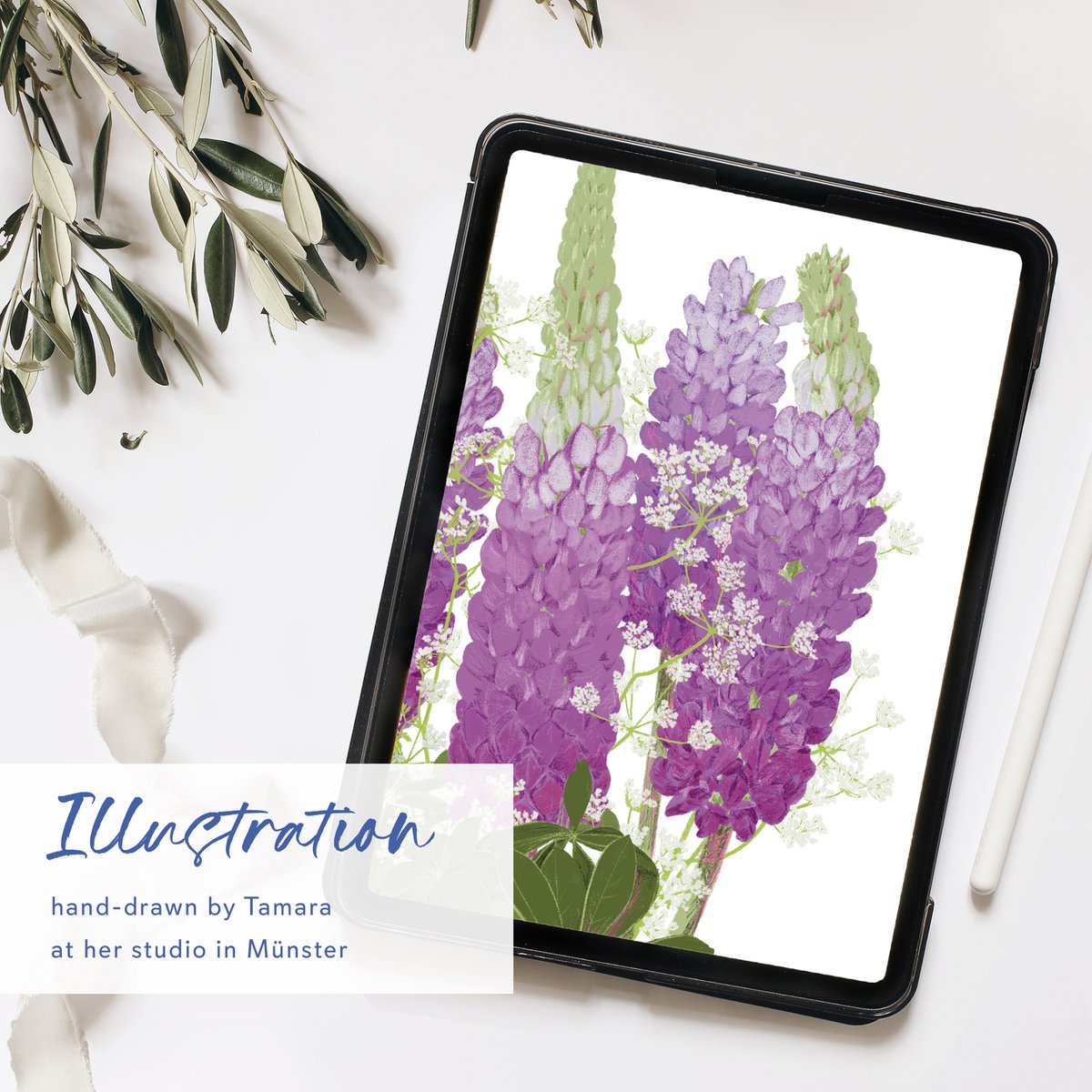 Thank you card 'thank you' with purple flowers