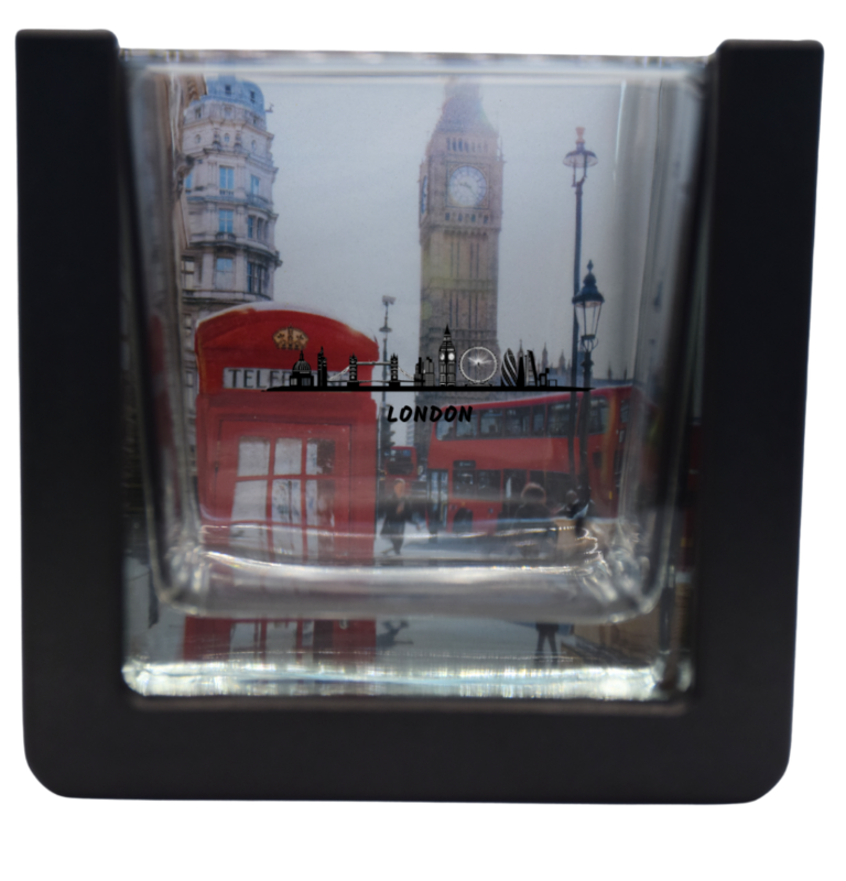 Vela perfumada sorpresa - Ciudades - Londres - 235 gr de cera de manteca de karité vegana