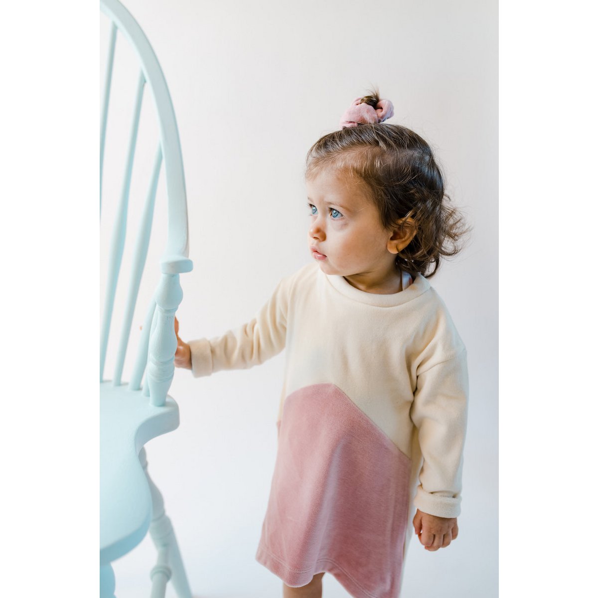 Nachhaltiges Langarm-Pulloverkleid | Natürliches Lila | 100 % GOTS-zertifizierte Bio-Baumwolle