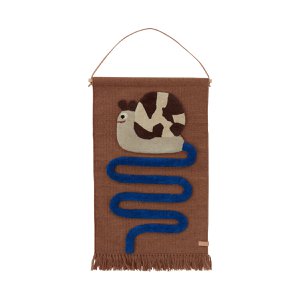 Sally Snail On The Way Wall Rug