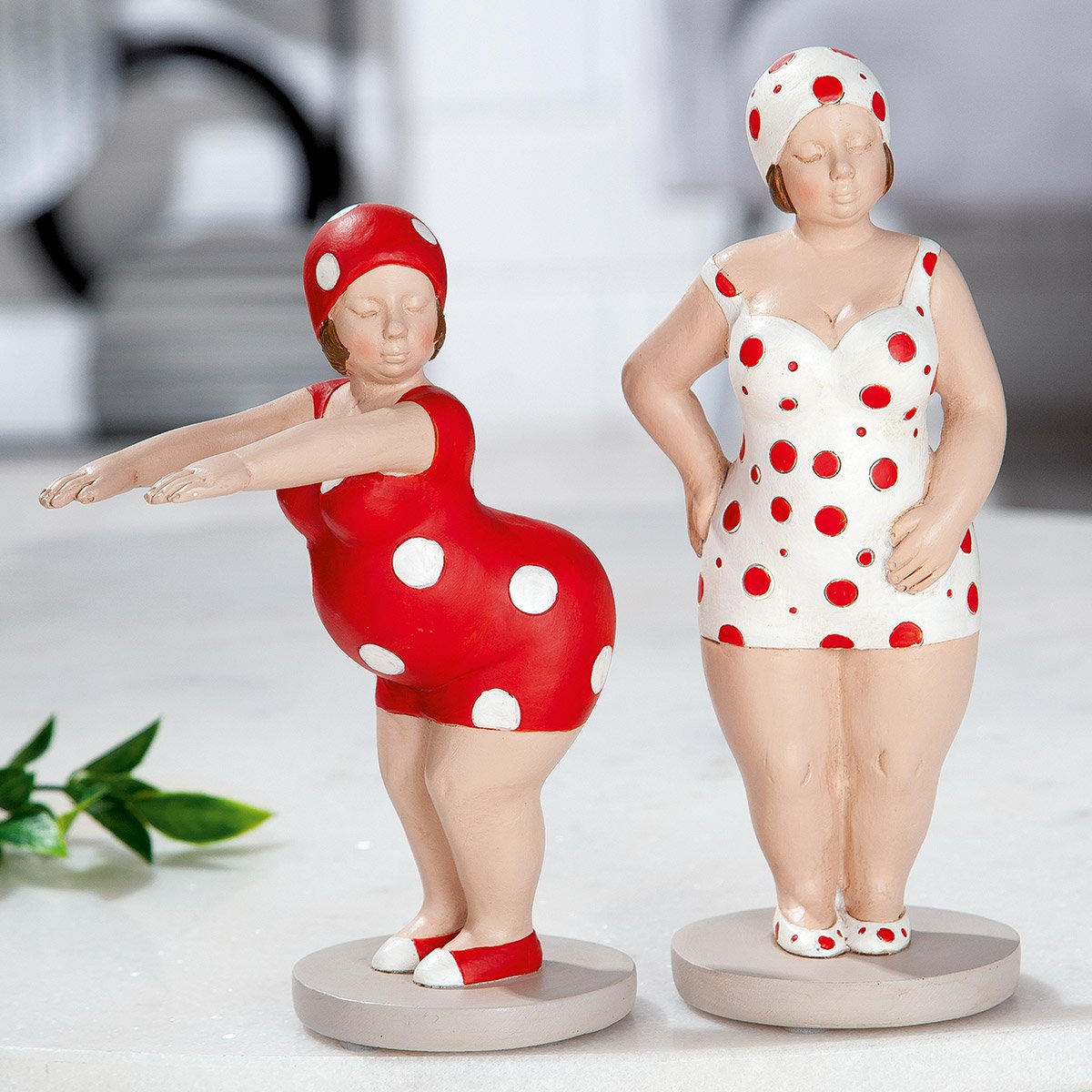 Poly figure "Becky" red / white VE 4 so