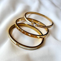SQUARE – Starres Armband aus Stahl, Gold und Zirkon
