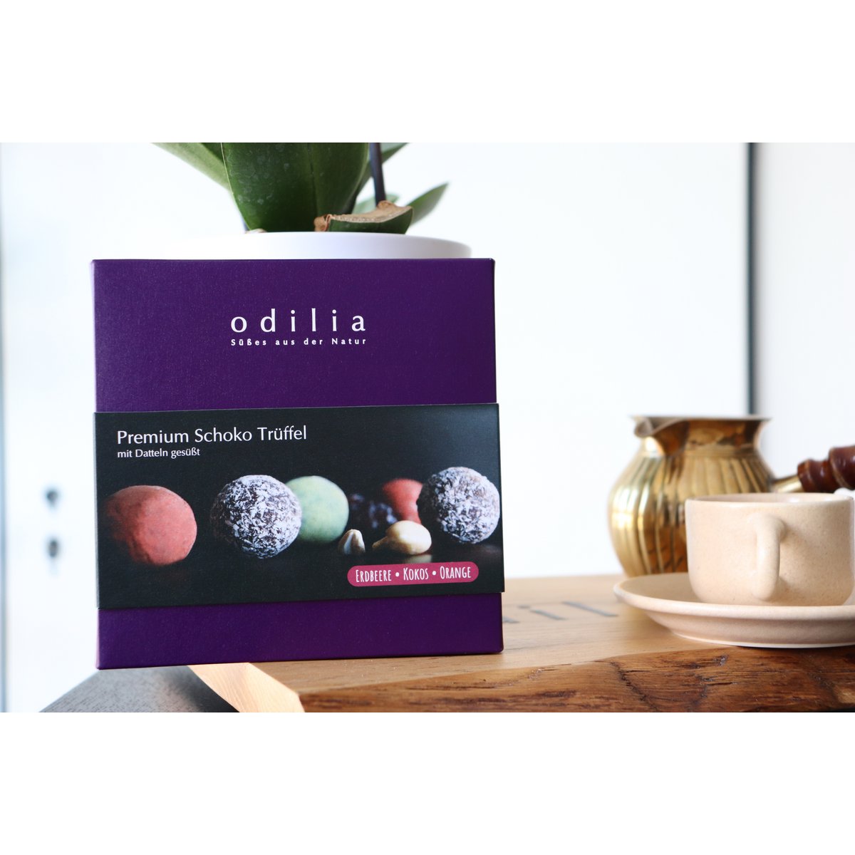 Luxury box Premium Organic Chocolate Truffles 135g