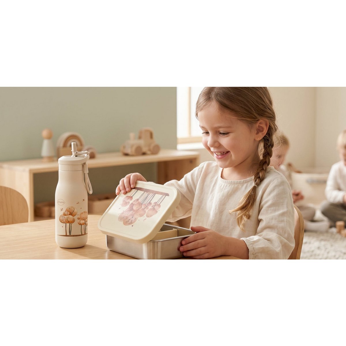 Biberón infantil de acero inoxidable JENARD® – animales del bosque crema