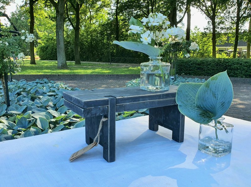 home dec black berlin window table 38