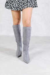 ALICE GREY – Slouchy suède halfhoge laarzen