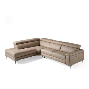Corner sofa upholstered in leather with relax mechanism