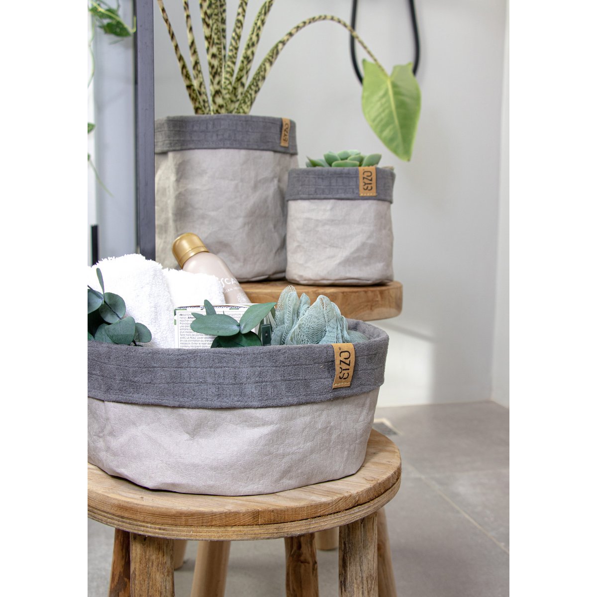 SIZO Paper Bag Grey with suede edge