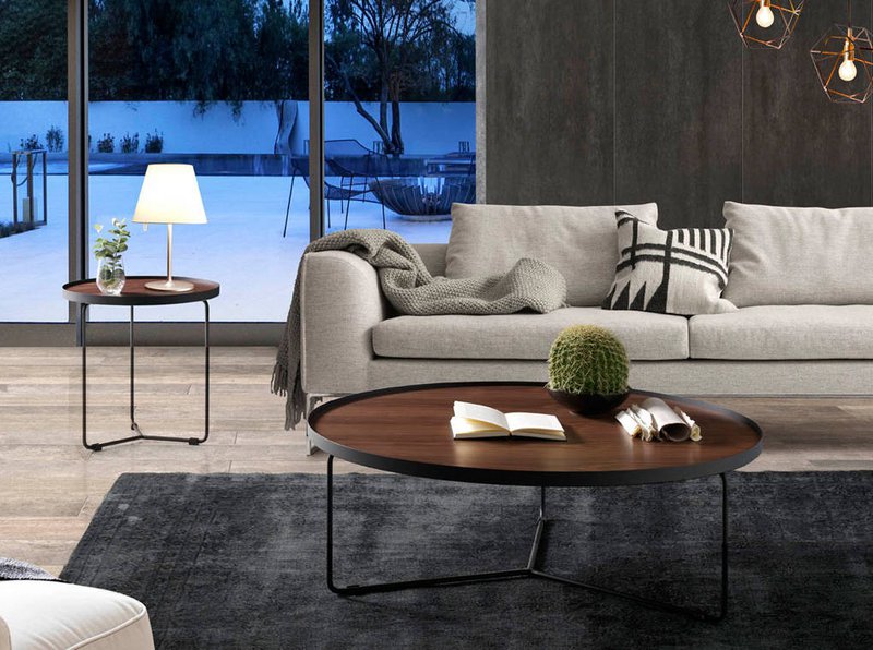 Round coffee table in Walnut wood and black steel