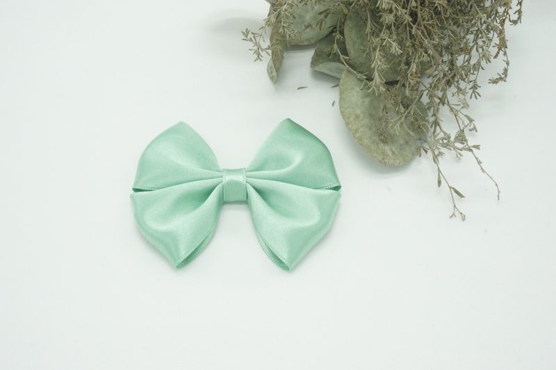 Satin regular bow