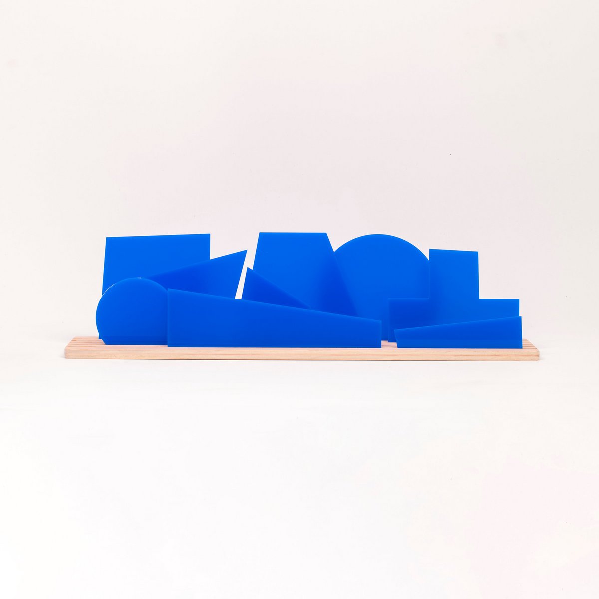 Suprematismens former | Blå