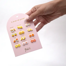 A Year of Yellow Poetry Earrings - English Version