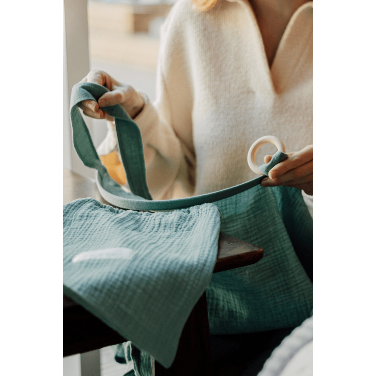 TISU nursing cover, Sage Green