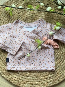 prematuur overslag shirtje "oud roze takjes"