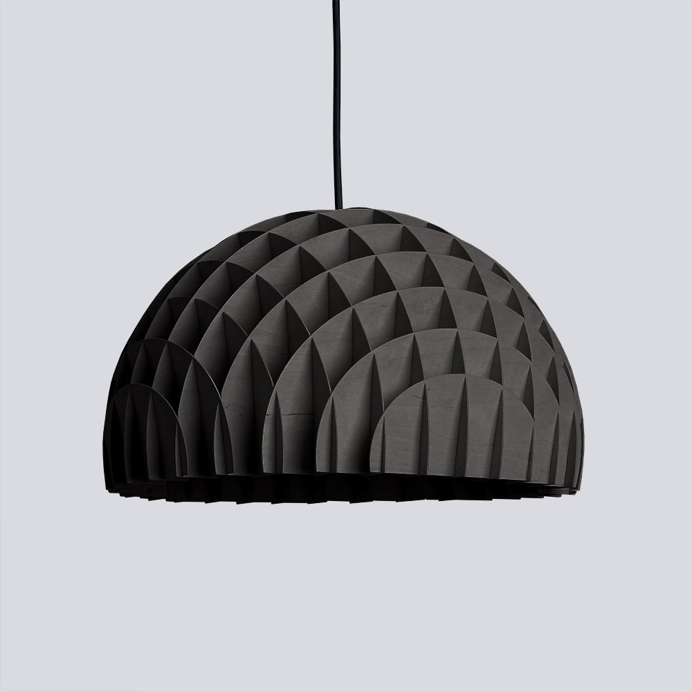Loftslampe Arc Pendel Sort krydsfiner
