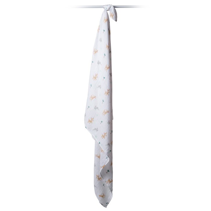 Lulujo swaddle 120x120 - Little Fawn
