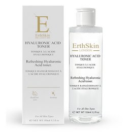  Refreshing hyaluronic acid toner in a 150ML bottle. Hydrates and replenishes skin with hyaluronic acid.
