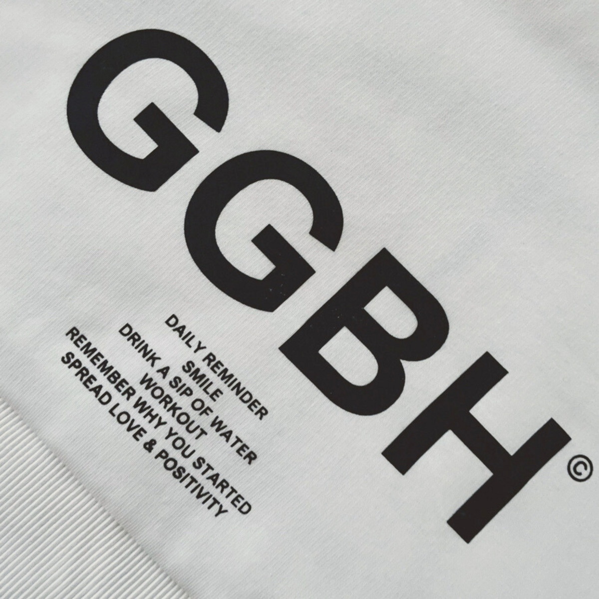 Crop hoodie with zipper "GGBH" - white
