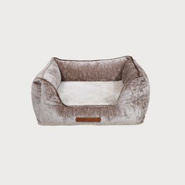 Phoebe Luxury Dog Bed – Premium Velvet, håndlavet i Europa, moderne designerstil