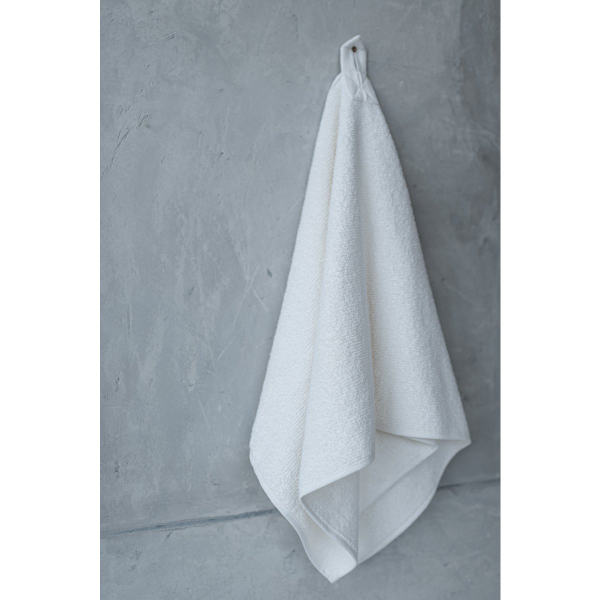 Serviette de corps en éponge de chanvre de couleur blanche