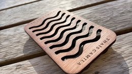 Thaïs Camila | Jabonera de Madera Certificada Sostenible | Jabonera Diseño Minimalista