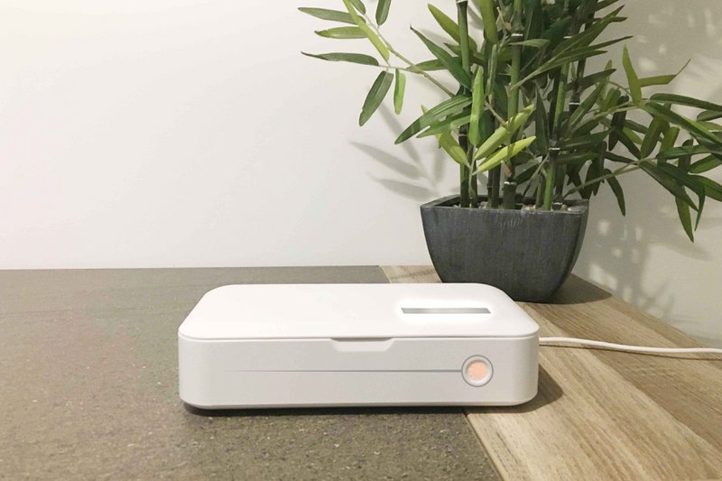 Compact UV sterilizer for small everyday objects - CLIMSOM Pur