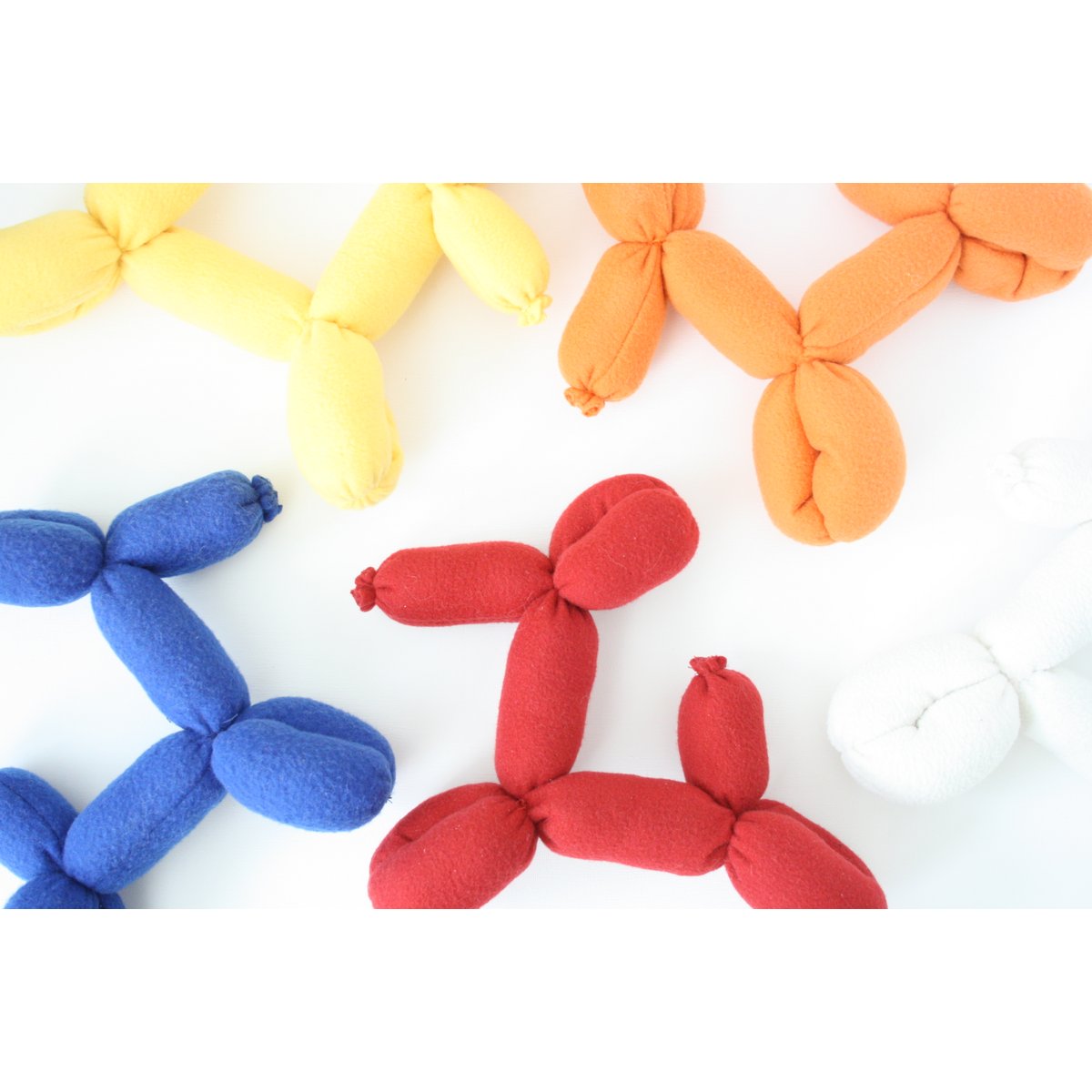 Balloon dogs
